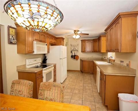 9939 E River Rd, Elyria, OH 44035 photo 14