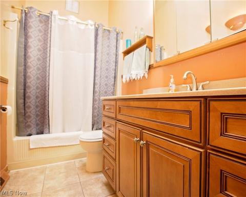 9939 E River Rd, Elyria, OH 44035 photo 20