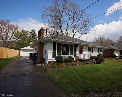 9939 E River Rd, Elyria, OH 44035 photo 3