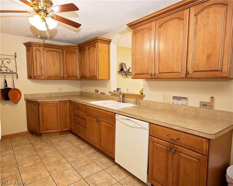 9939 E River Rd, Elyria, OH 44035 photo 11