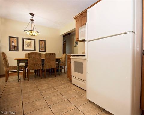 9939 E River Rd, Elyria, OH 44035 photo 13
