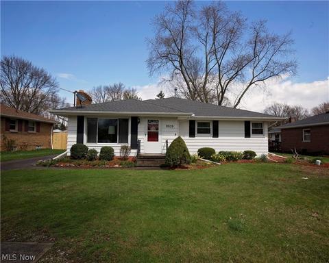 9939 E River Rd, Elyria, OH 44035 photo 1