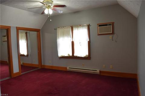 162 Bell Ave, Elyria, OH 44035 photo 9