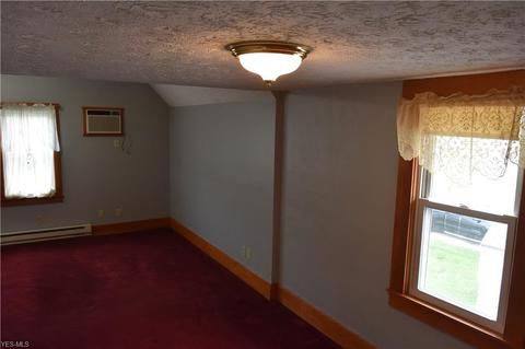 162 Bell Ave, Elyria, OH 44035 photo 10