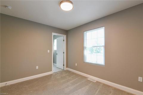 1836 Robindale St, Wickliffe, OH 44092 photo 20