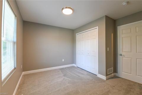 1836 Robindale St, Wickliffe, OH 44092 photo 19
