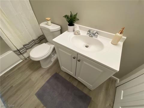 527 Willow Park Rd, Elyria, OH 44035 photo 12