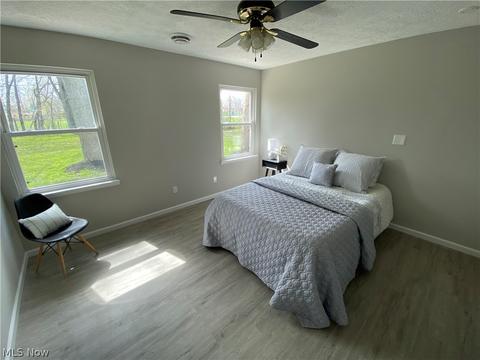 527 Willow Park Rd, Elyria, OH 44035 photo 8