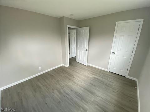 527 Willow Park Rd, Elyria, OH 44035 photo 15