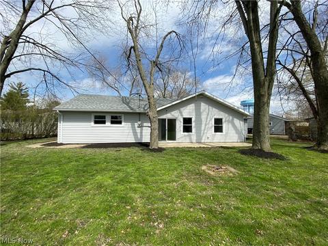 527 Willow Park Rd, Elyria, OH 44035 photo 18