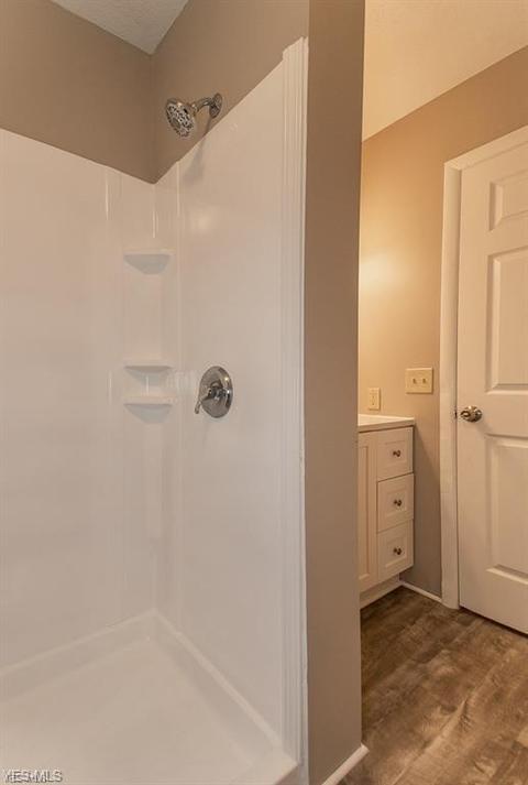 5656 Frederick Dr, Mentor, OH 44060 photo 13