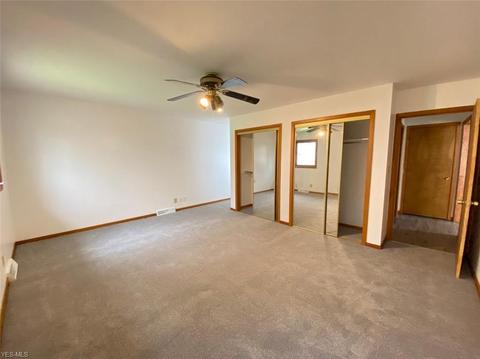 1027 Learidge Rd, Lyndhurst, OH 44124 photo 12