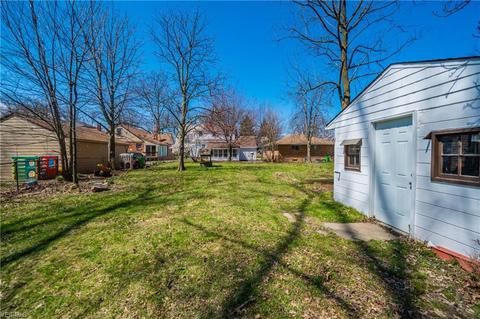 375 E 266th St, Euclid, OH 44132 photo 33