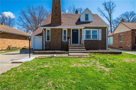 375 E 266th St, Euclid, OH 44132 photo 1