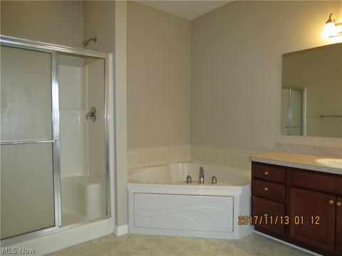 137 Arrow Ct, Elyria, OH 44035 photo 17