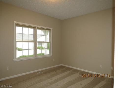 137 Arrow Ct, Elyria, OH 44035 photo 14