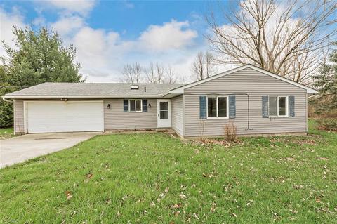 16245 Burrows Rd, Thompson, OH 44086 photo 1