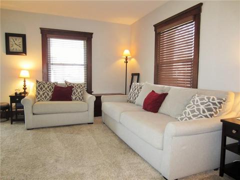 215 Cornell Ave, Elyria, OH 44035 photo 6