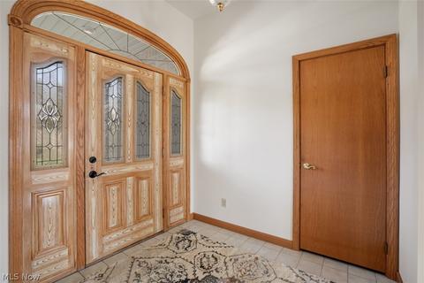 313 Deer Creek Dr, Struthers, OH 44471 photo 16