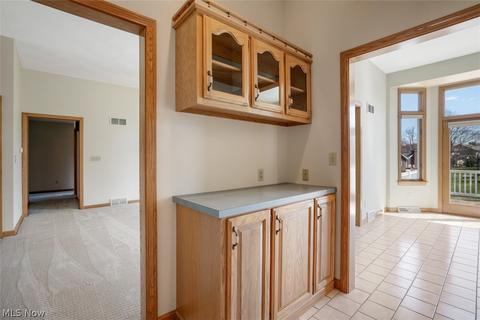 313 Deer Creek Dr, Struthers, OH 44471 photo 18