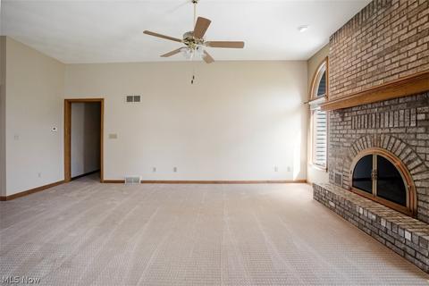 313 Deer Creek Dr, Struthers, OH 44471 photo 14