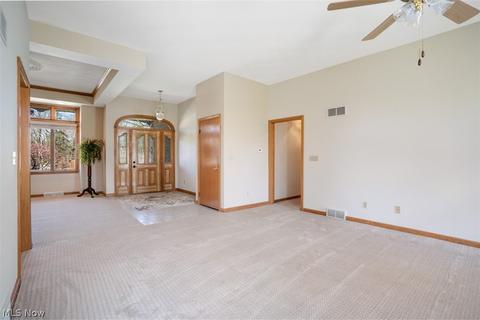 313 Deer Creek Dr, Struthers, OH 44471 photo 13