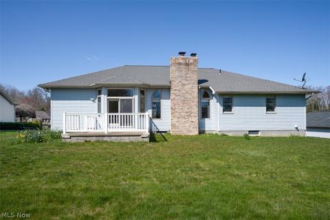 313 Deer Creek Dr, Struthers, OH 44471 photo 9