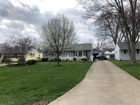 962 N Pasadena Ave, Elyria, OH 44035 photo 2