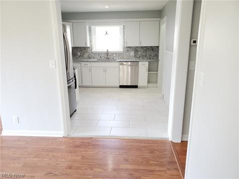522 Allen Ave, Ashtabula, OH 44004 photo 10