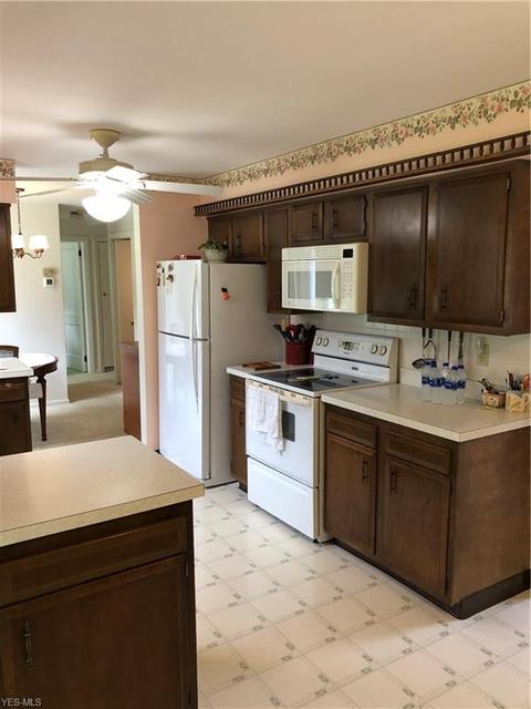34235 Maple Dr, Solon, OH 44139 photo 6