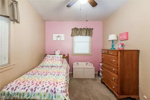212 Beebe Ave, Elyria, OH 44035 photo 13