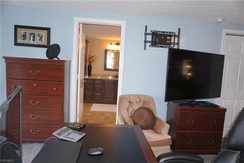 496 E Mohawk Dr, Malvern, OH 44644 photo 20