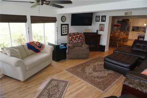 496 E Mohawk Dr, Malvern, OH 44644 photo 8