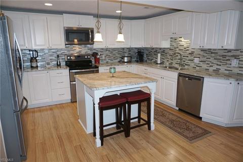 496 E Mohawk Dr, Malvern, OH 44644 photo 10