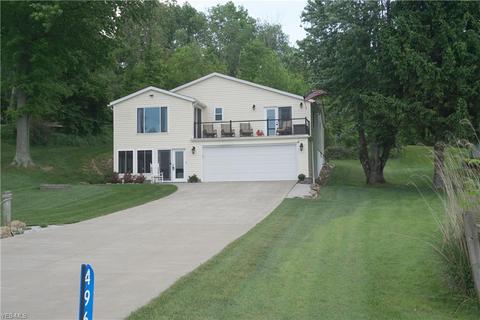 496 E Mohawk Dr, Malvern, OH 44644 photo 2