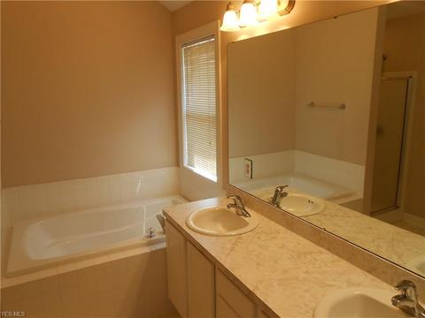 615 Rundle St, Lagrange, OH 44050 photo 13