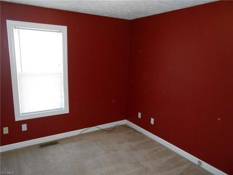 615 Rundle St, Lagrange, OH 44050 photo 15