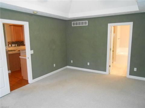 615 Rundle St, Lagrange, OH 44050 photo 12