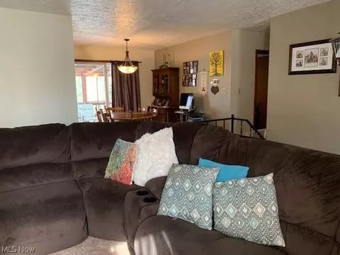 4401 Diane Dr, Ashtabula, OH 44004 photo 5