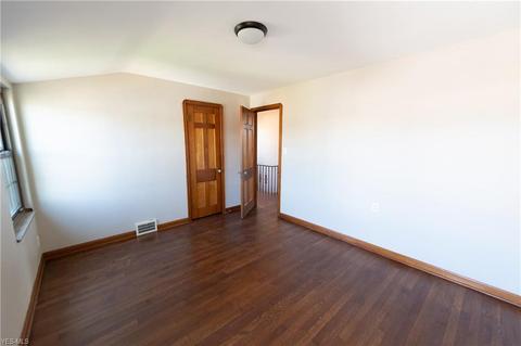 1714 Brookview Blvd, Parma, OH 44134 photo 24