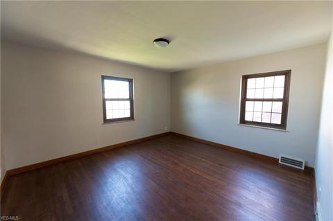 1714 Brookview Blvd, Parma, OH 44134 photo 15