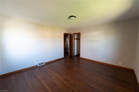 1714 Brookview Blvd, Parma, OH 44134 photo 16