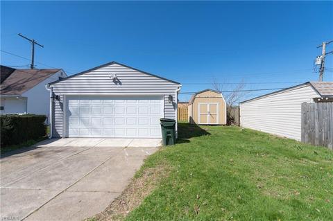 1714 Brookview Blvd, Parma, OH 44134 photo 4