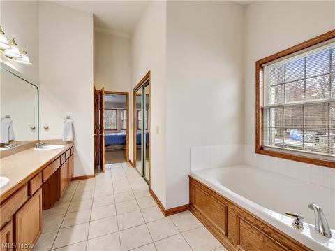 176 Patrick John Dr, Wadsworth, OH 44281 photo 18