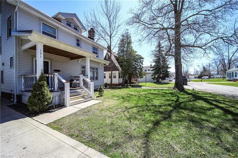 151 E 238th St, Euclid, OH 44123 photo 3