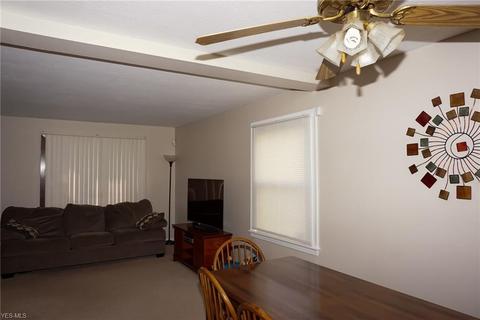 745 E 254 St, Euclid, OH 44132 photo 7