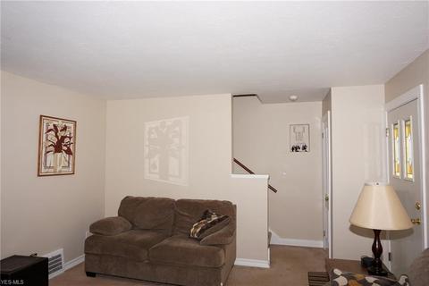 745 E 254 St, Euclid, OH 44132 photo 5