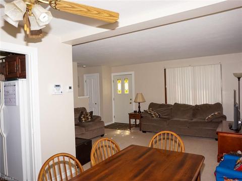 745 E 254 St, Euclid, OH 44132 photo 11