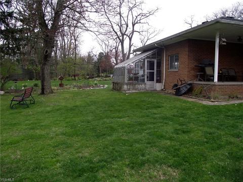 5535 Hauserman Rd, Parma, OH 44130 photo 16