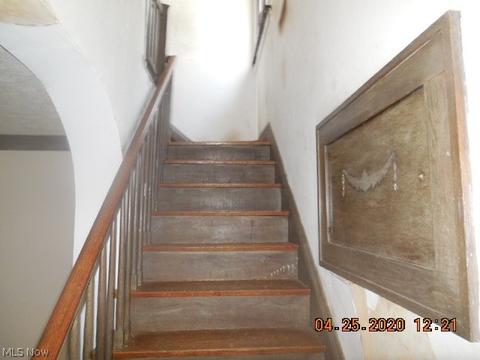 784 Work Dr, Akron, OH 44320 photo 11